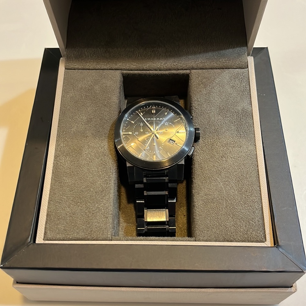 Burberry Watch - Picture 3 of 4